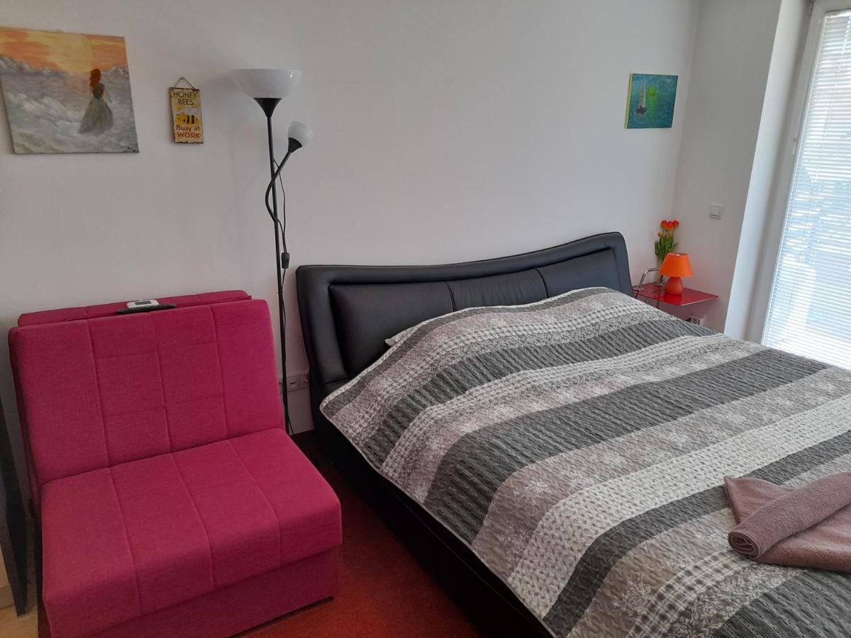 Honey Apartment 摩拉瓦托普利采 外观 照片