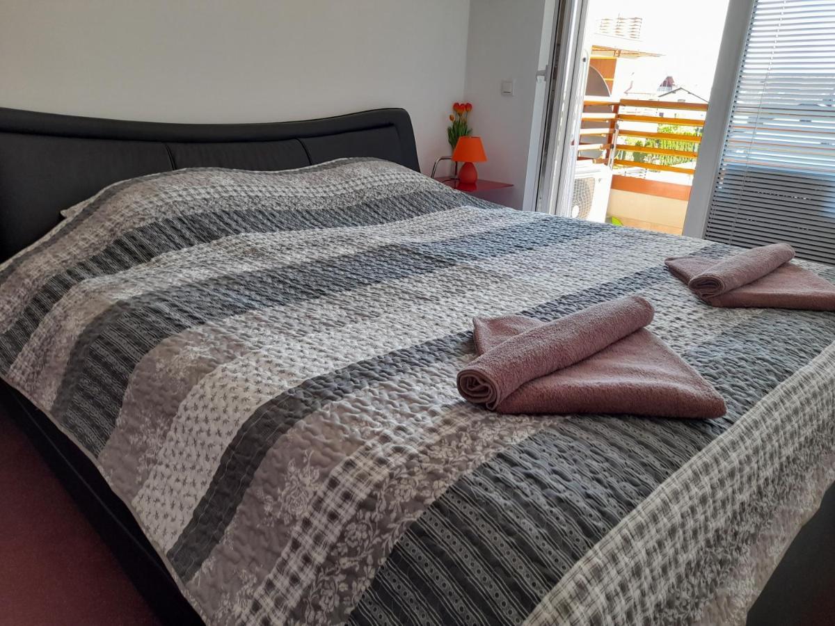 Honey Apartment 摩拉瓦托普利采 外观 照片