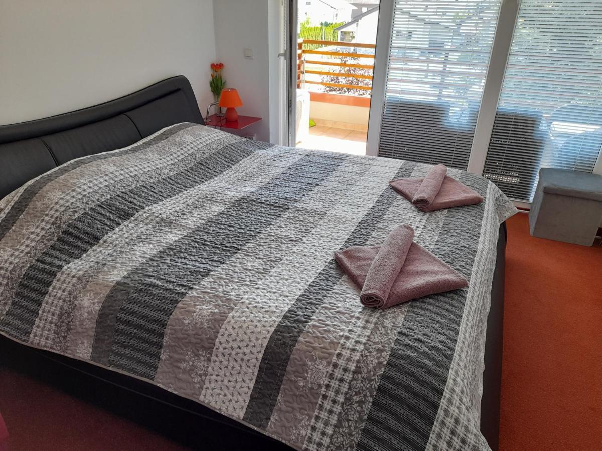 Honey Apartment 摩拉瓦托普利采 外观 照片